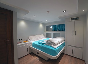 King Size Bed Lower Deck